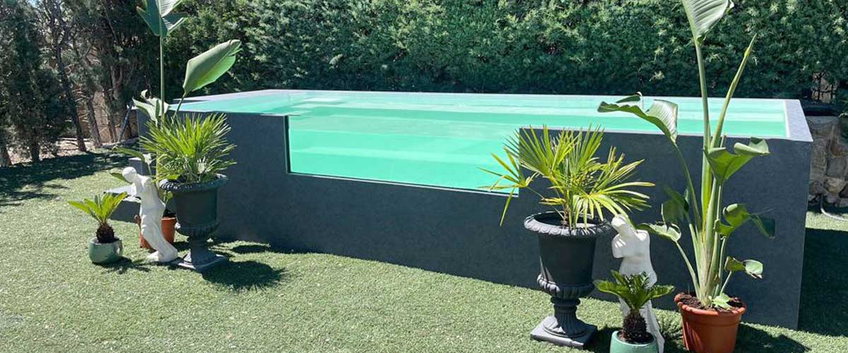 piscina compacta bellvis negra jardin