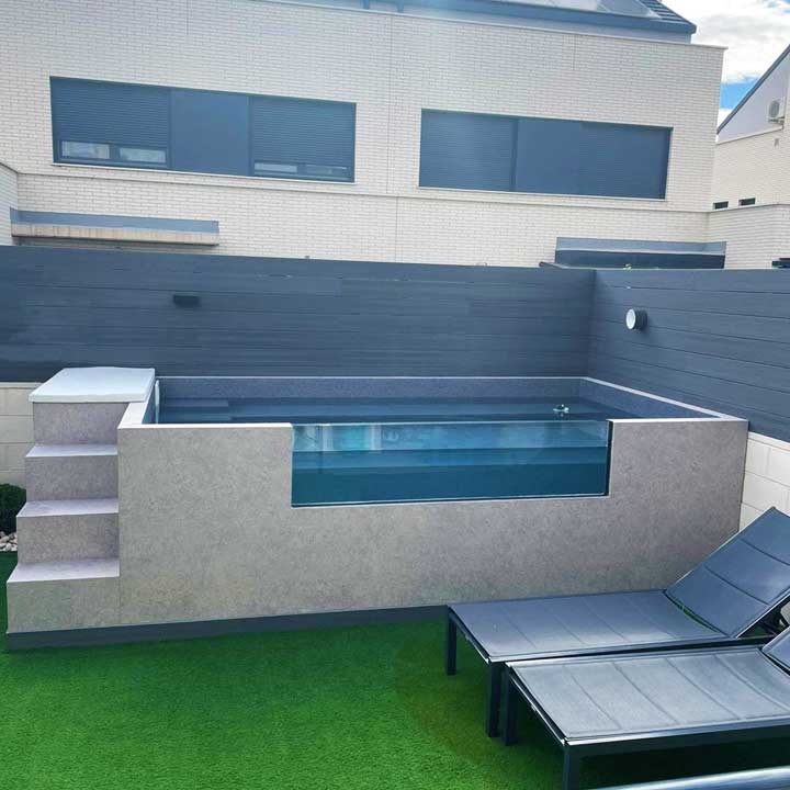 Tiempo de instalación de una piscina prefabricada elevada compacta.